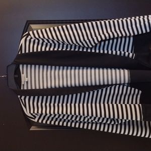 Dressbarn Blazer w/Slash Pockets